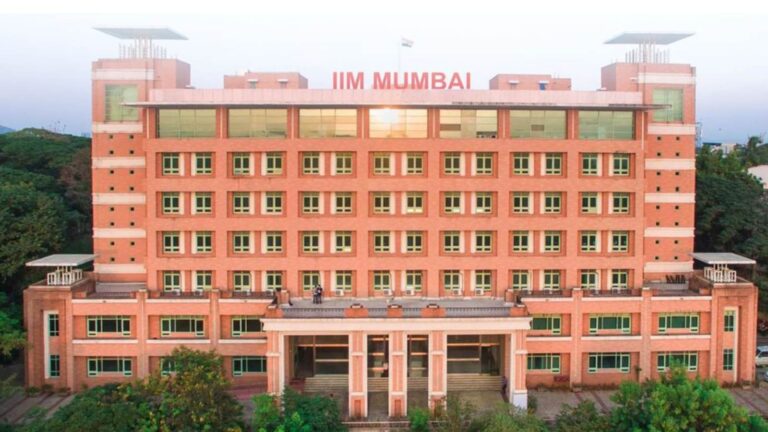 IIM मुंबई में नौकरी का बड़ा मौका, 45 हजार तक सैलरी के साथ निकली मैनेजमेंट ट्रेनी भर्ती, आवेदन की अंतिम तिथि 16 जून 2026 Compress 20260529 060213 3779