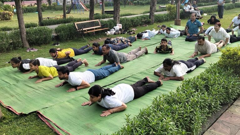 अंतरराष्ट्रीय योग दिवस पर महिला पत्रकार समूह ने किया योग कार्यक्रम का आयोजन IMG 20260621 WA0018