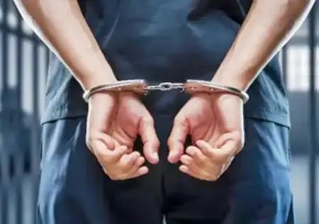 रतलाम में अगवा 6 माह के मासूम को पुलिस ने किया सकुशल बरामद, अपहर्ता गिरफ्तार n7150849841780765089205d82237d48e99186e529db344fd0b01bbecb138cb3e9c91a5ea7f21db375ec9eb