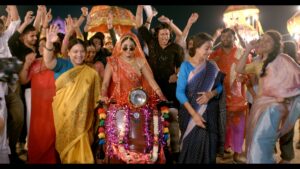still from Rajni Ki Baraat