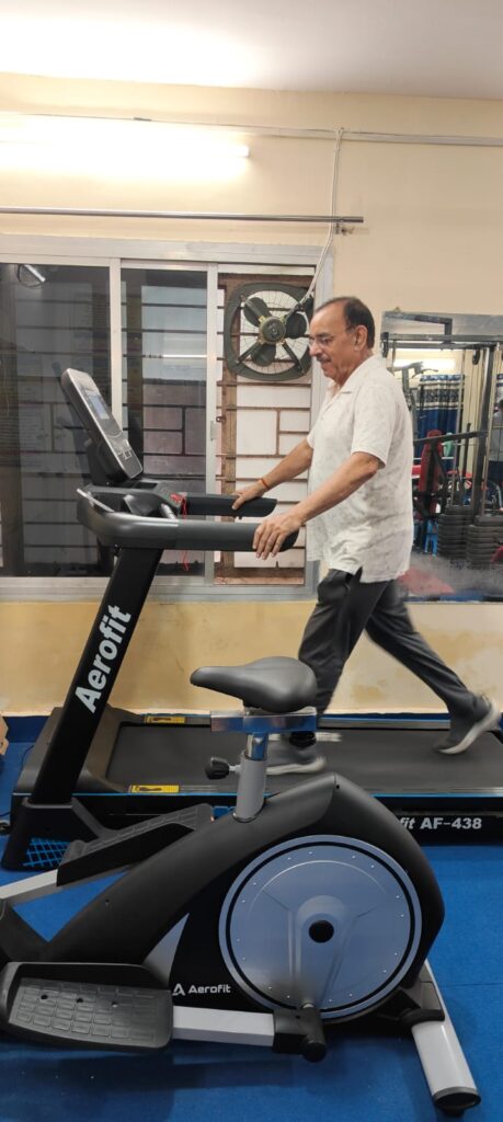 कोरबा प्रेस क्लब जिम: बढ़ रही सदस्यों की सक्रियता, वरिष्ठों का मिल रहा मार्गदर्शन IMG 20260716 WA0069