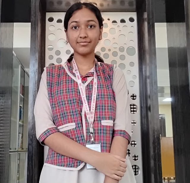 जांजगीर नगर की मेधावी छात्रा पीहू सिंघानिया ने भारत के इन द्वय कठिन प्रतियोगी परीक्षाएँ NEET एवं JEE (Main एवं Advanced) दोनों एक साथ प्रथम प्रयास में उत्कृष्ट प्रदर्शन कर की उत्तीर्ण IMG 20260719 WA0923