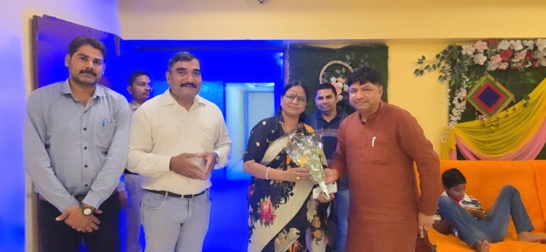 आयुष मेडिकल एसोसिएशन (आयुष्मा) कोरबा ने शॉल श्रीफल, स्मृति चिन्ह एवं सम्मान पत्र भेंटकर महापौर संजू देवी राजपूत को किया सम्मानित IMG 20260721 WA0027