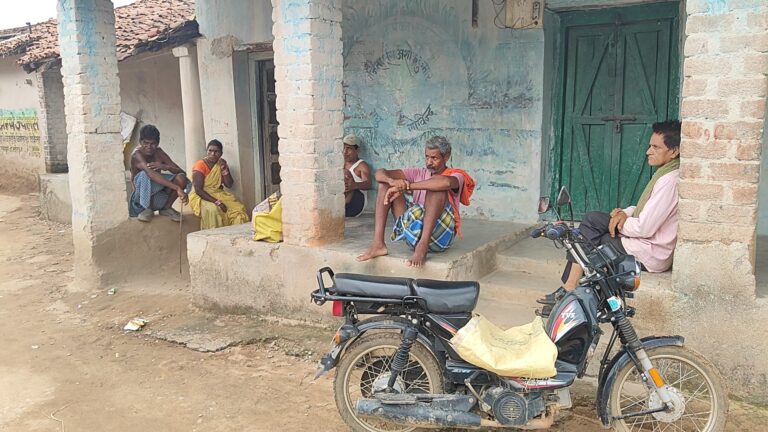 Korba: ग्रा.पं.सेन्द्रीपाली के विकास को सरपंच-सचिव ही लगा रहे ग्रहण, विभिन्न समस्याओं से जूझ रहे ग्रामीणों में भारी आक्रोश IMG 20260713 00072714