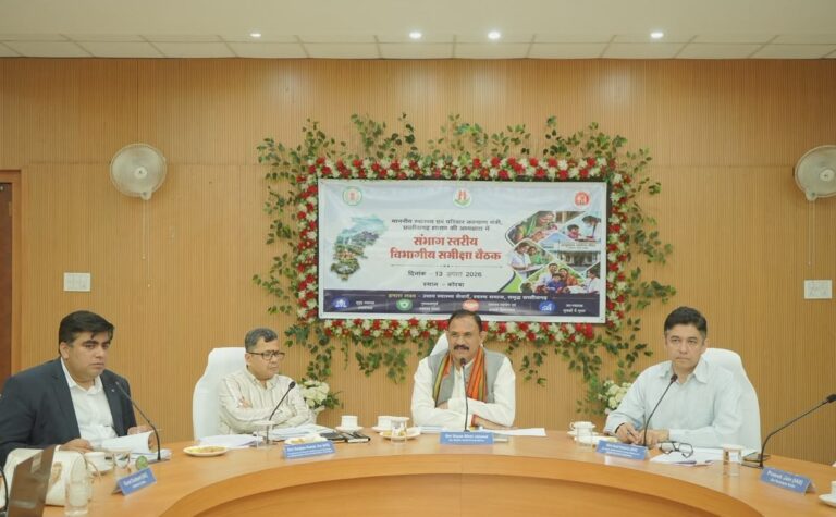 आम नागरिकों की स्वास्थ्य सुविधाओं से किसी भी तरह का समझौता नहीं होगा : स्वास्थ्य मंत्री श्यामबिहारी जायसवाल IMG 20260813 WA00901