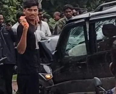 Korba: मोटर साइकिल और तेज रफ्तार स्कॉर्पियो के बीच भीषण टक्कर, दो की मौत, एक घायल Untitled 148