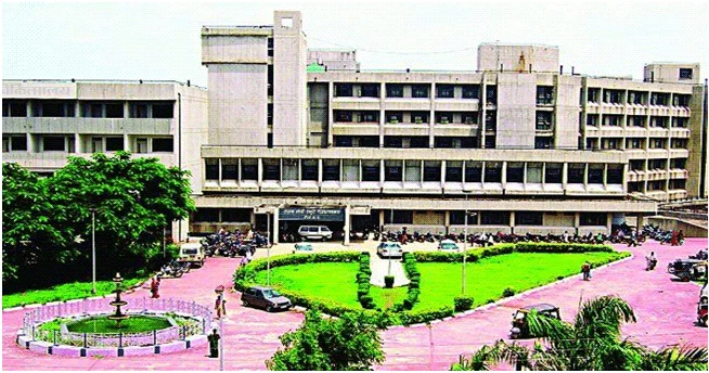 Rewa: प्रसव के दौरान जच्चा-बच्चा की मौत, मेडिकल कॉलेज प्रबंधन ने नर्सों पर फोड़ा ठीकरा, असली जिम्मेदार डॉ. सोनल अग्रवाल को क्यों बचा रहा प्रशासन ? ssmc