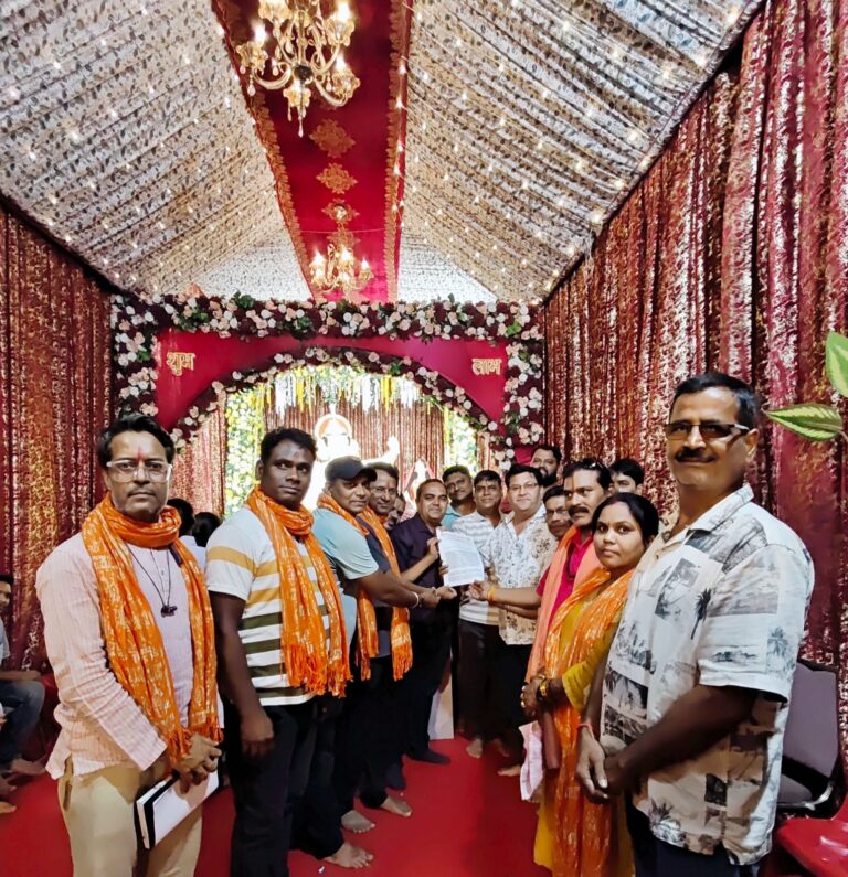 Korba: हिंदू नारायणी सेना ने सभी सार्वजनिक गणेश पूजा समिति को शास्त्र संवत धार्मिक सुधार के लिए दिया ज्ञापन IMG 20260916 WA0833
