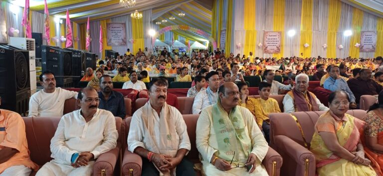 श्रीमद्भागवत कथा में शामिल हुए पूर्व मंत्री जयसिंह अग्रवाल, भगवान नरसिंह एवं भक्त प्रहलाद के प्रसंग ने श्रद्धालुओं को किया भावविभोर IMG 20260920 WA0030
