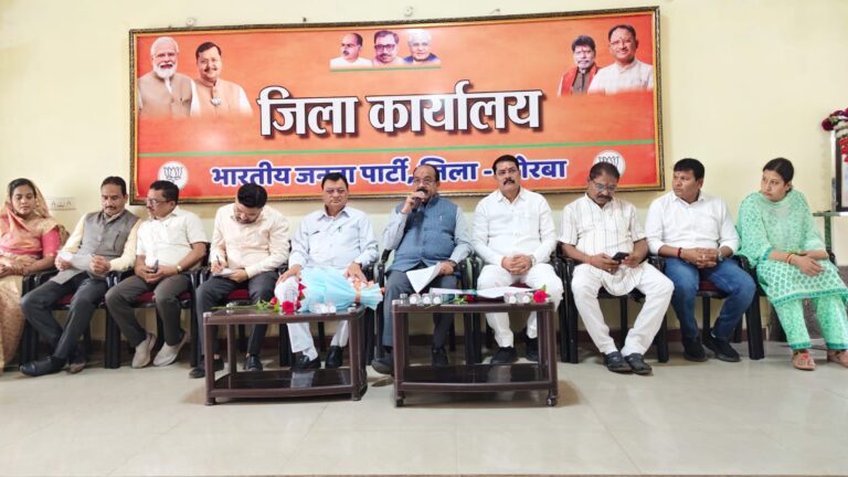 कोरबा में “सेवा संकल्प” पर महामंथन, अरुण साव बोले—जन-जन तक पहुंचाएं सेवा का संदेश IMG 20260922 WA0069